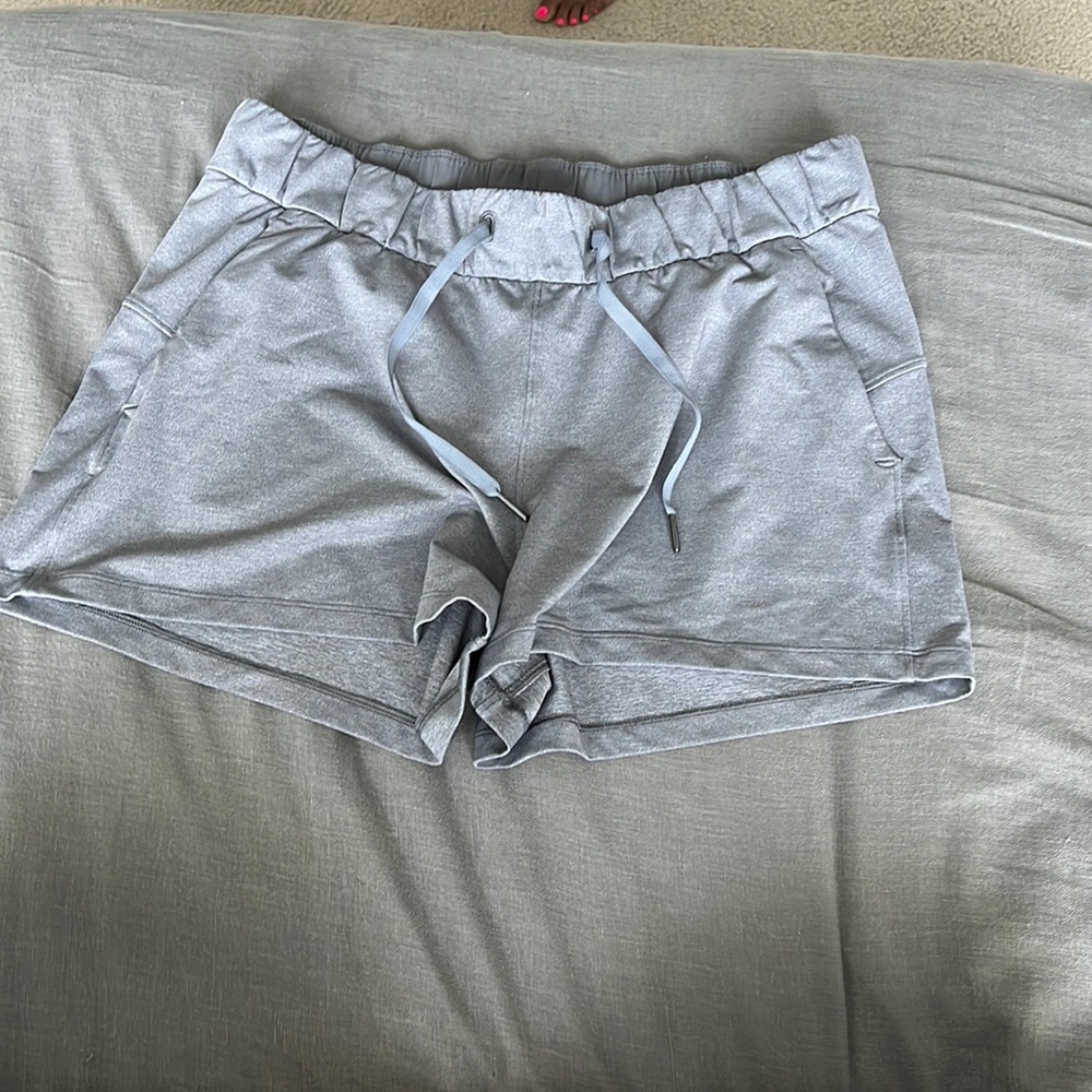 Gray Lululemon on the fly shorts 2.5’ inseam